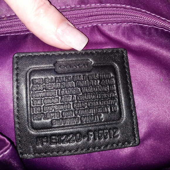 Vintage coach purse - Picture 2 of 12